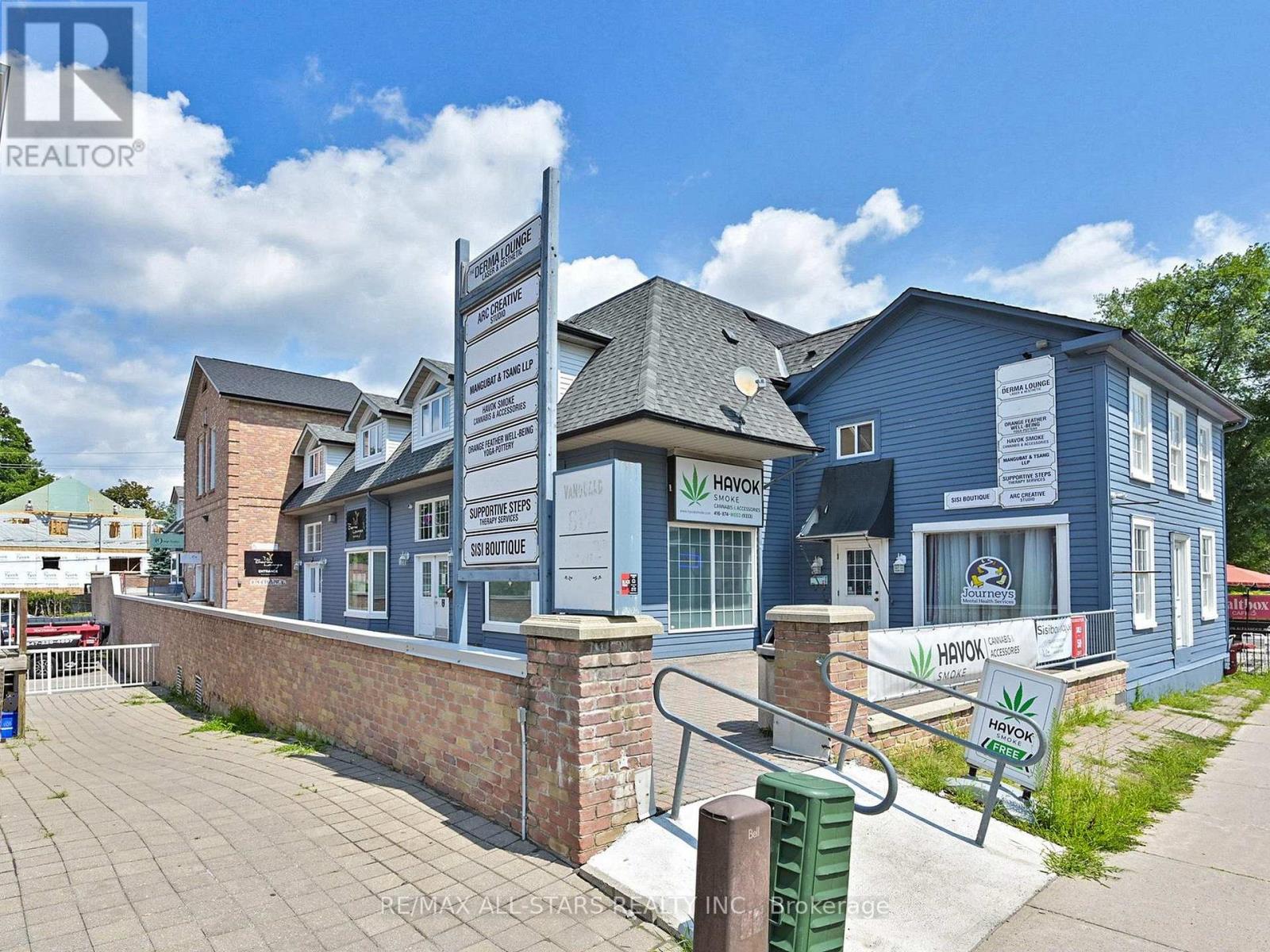 3a - 38 Wellington Street E, Aurora, Ontario  L4G 1H5 - Photo 2 - N12487280