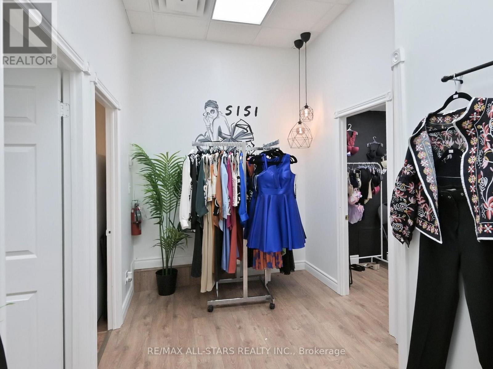 3a - 38 Wellington Street E, Aurora, Ontario  L4G 1H5 - Photo 27 - N12487280