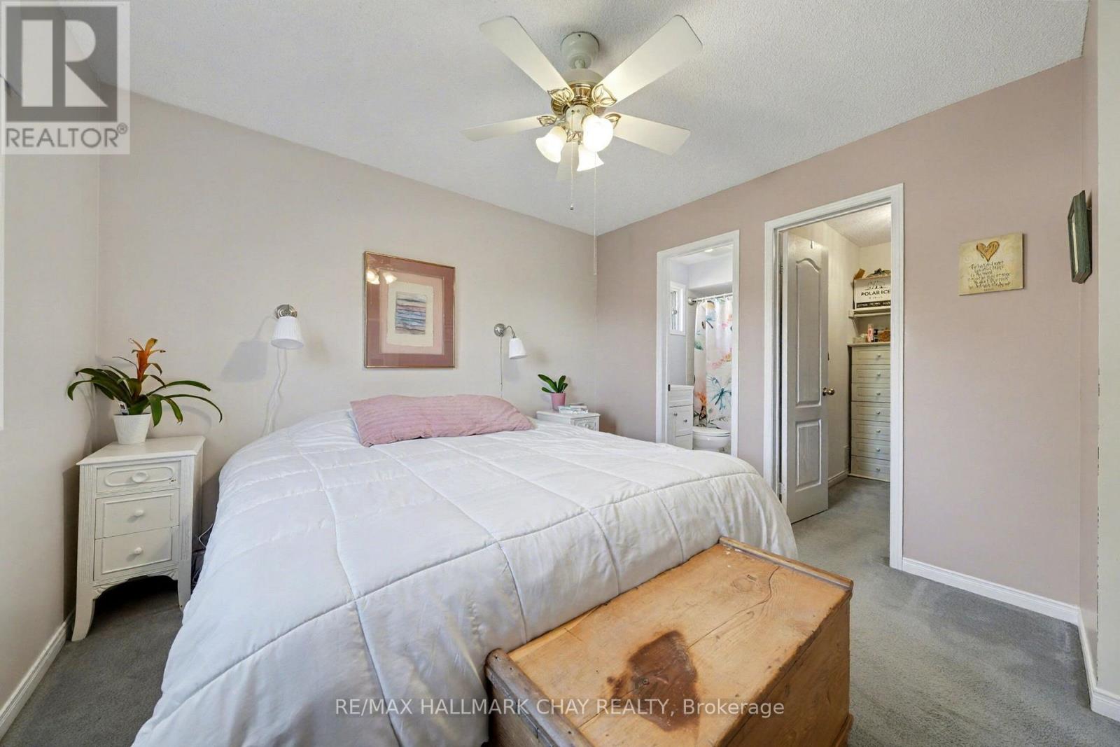 29 Daniele Avenue N, New Tecumseth (Beeton), Ontario  L0G 1A0 - Photo 21 - N12487283