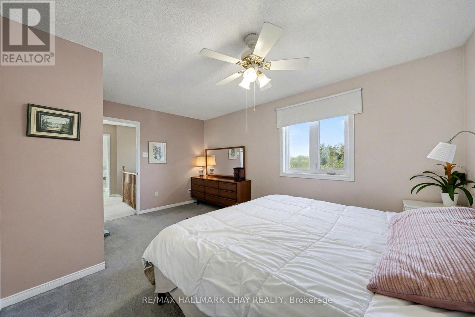 29 Daniele Avenue N, New Tecumseth (Beeton), Ontario  L0G 1A0 - Photo 23 - N12487283