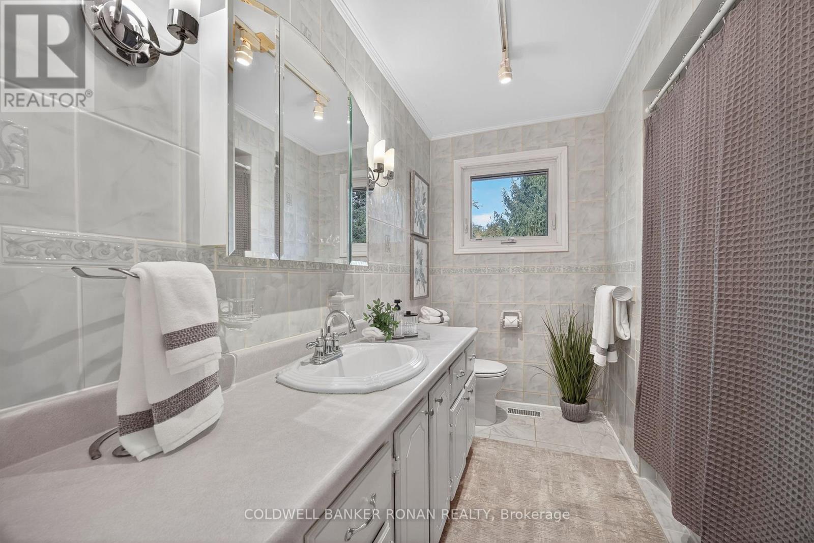 2738 Concession Rd 4, Adjala-Tosorontio, Ontario  L0G 1L0 - Photo 20 - N12487331