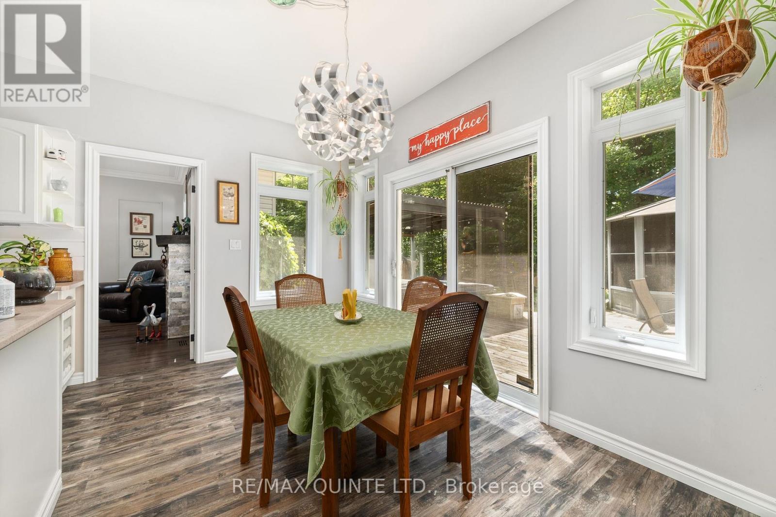 291 Colonial Drive, Quinte West (Murray Ward), Ontario  K8V 5P4 - Photo 14 - X12487443