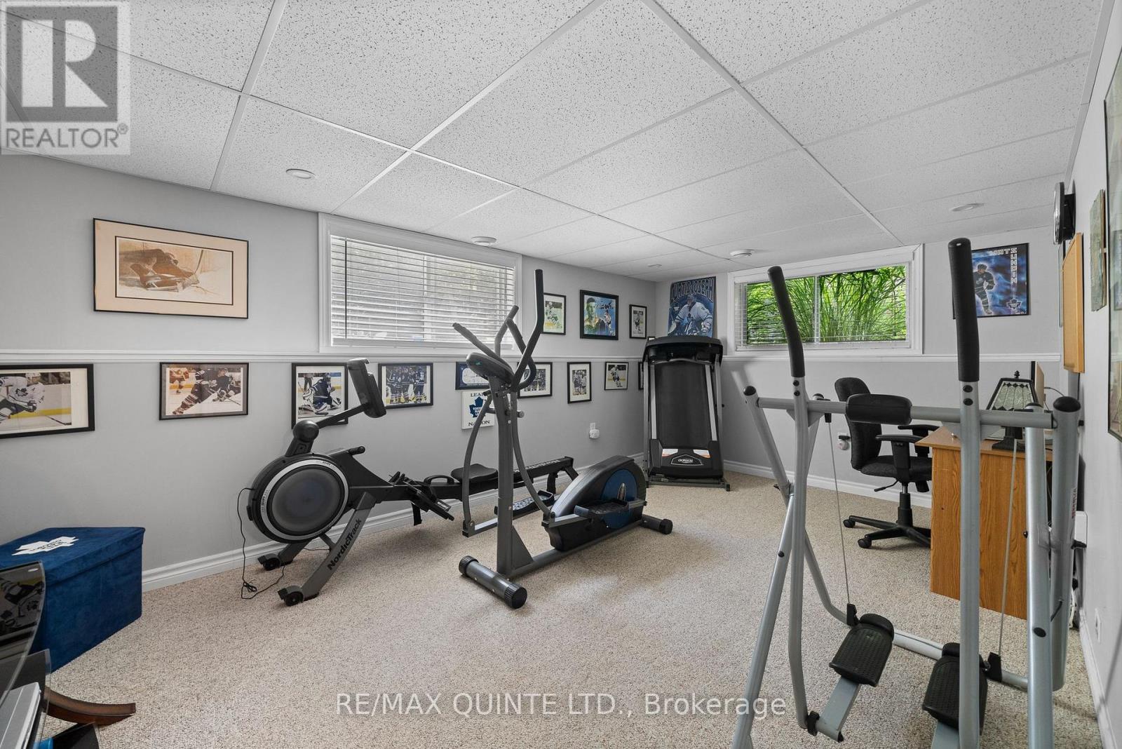 291 Colonial Drive, Quinte West (Murray Ward), Ontario  K8V 5P4 - Photo 32 - X12487443