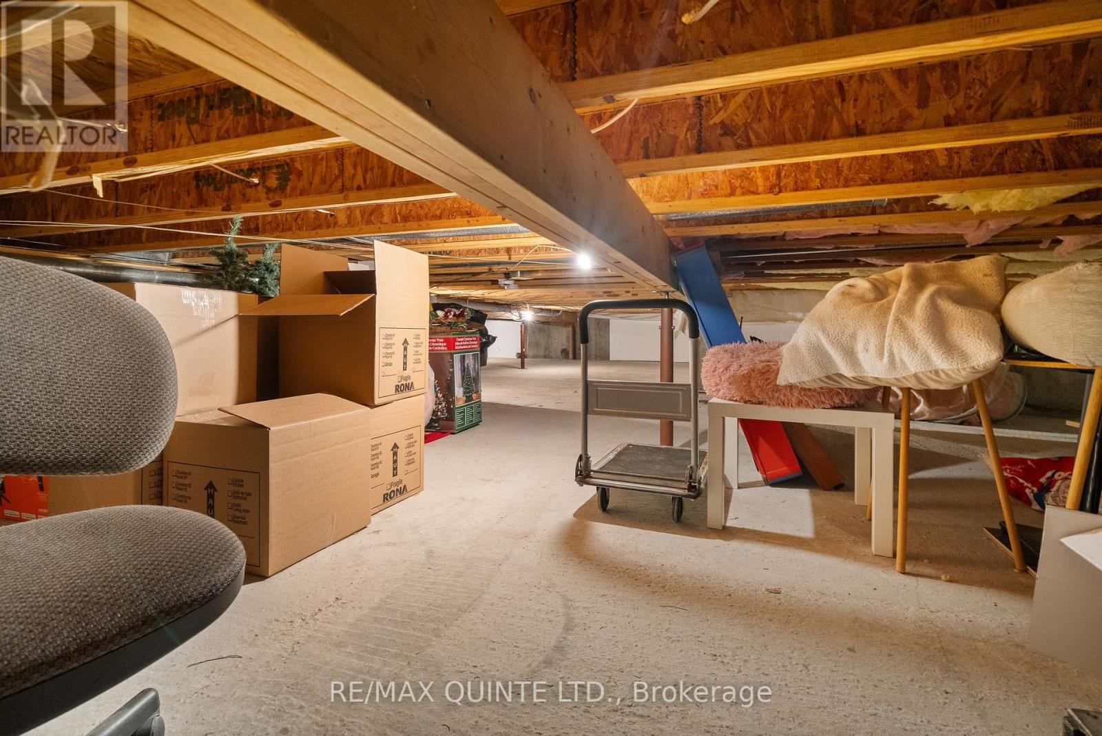 291 Colonial Drive, Quinte West (Murray Ward), Ontario  K8V 5P4 - Photo 33 - X12487443