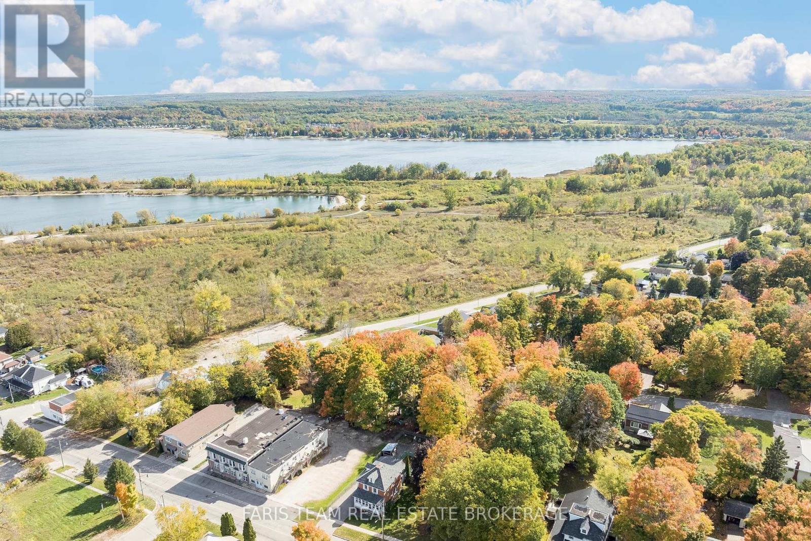 427 Ann Street, Tay, Ontario  L0K 1R0 - Photo 38 - S12487250