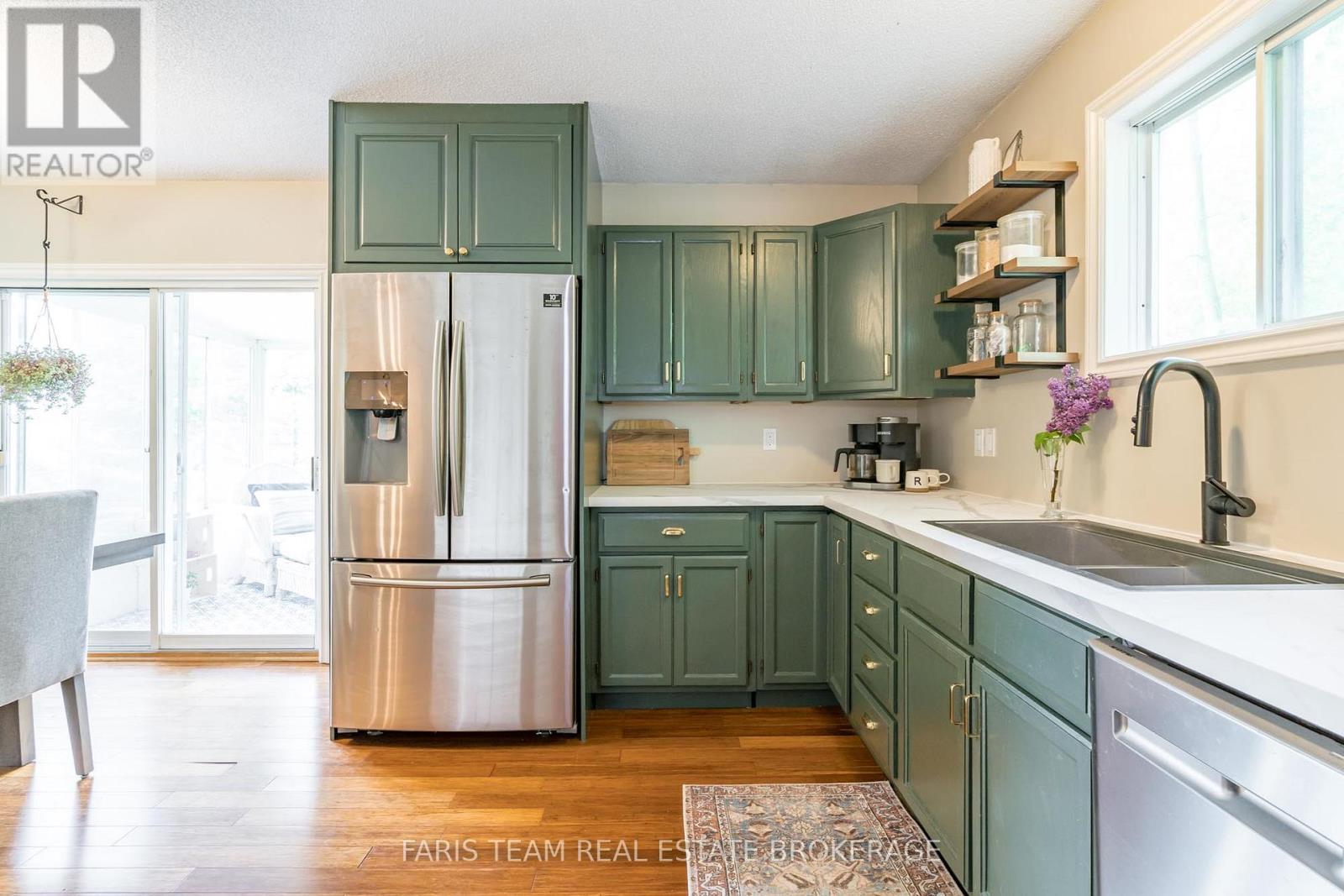 427 Ann Street, Tay, Ontario  L0K 1R0 - Photo 8 - S12487250