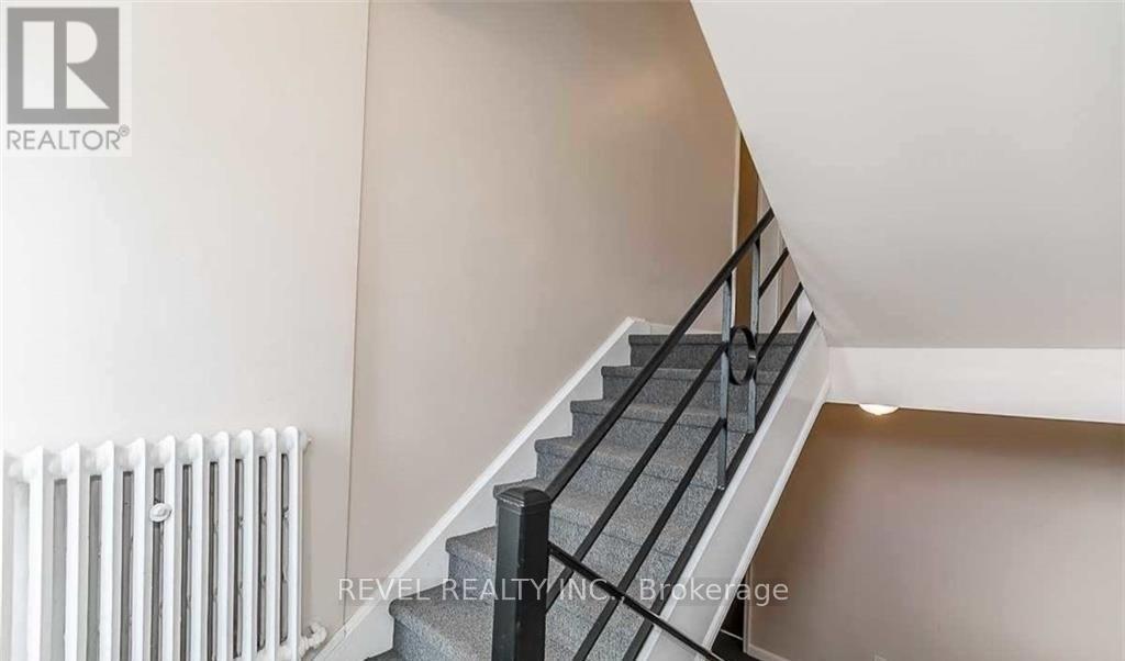 3 - 78 Queen Street, Barrie, Ontario  L4M 1Z3 - Photo 3 - S12487351