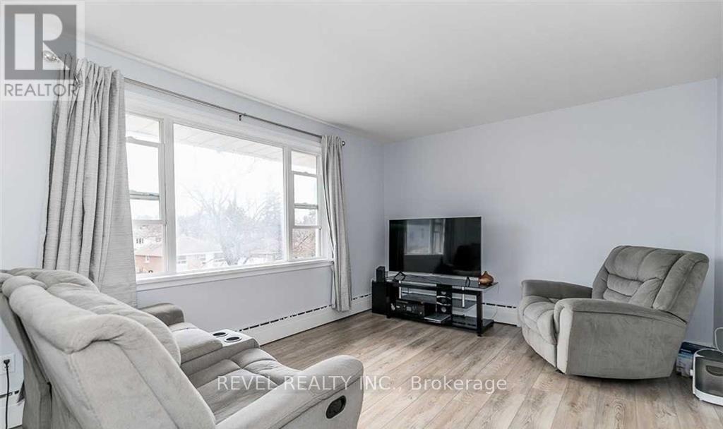 3 - 78 Queen Street, Barrie, Ontario  L4M 1Z3 - Photo 5 - S12487351