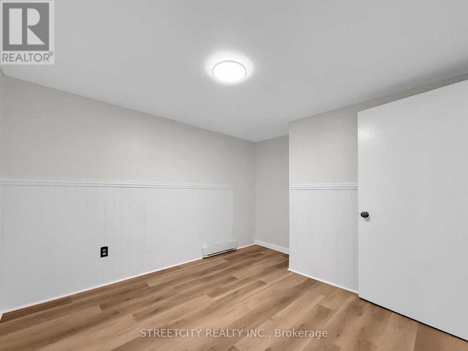 118 Monmore Road, London North, Ontario  N6G 3A6 - Photo 20 - X12487396