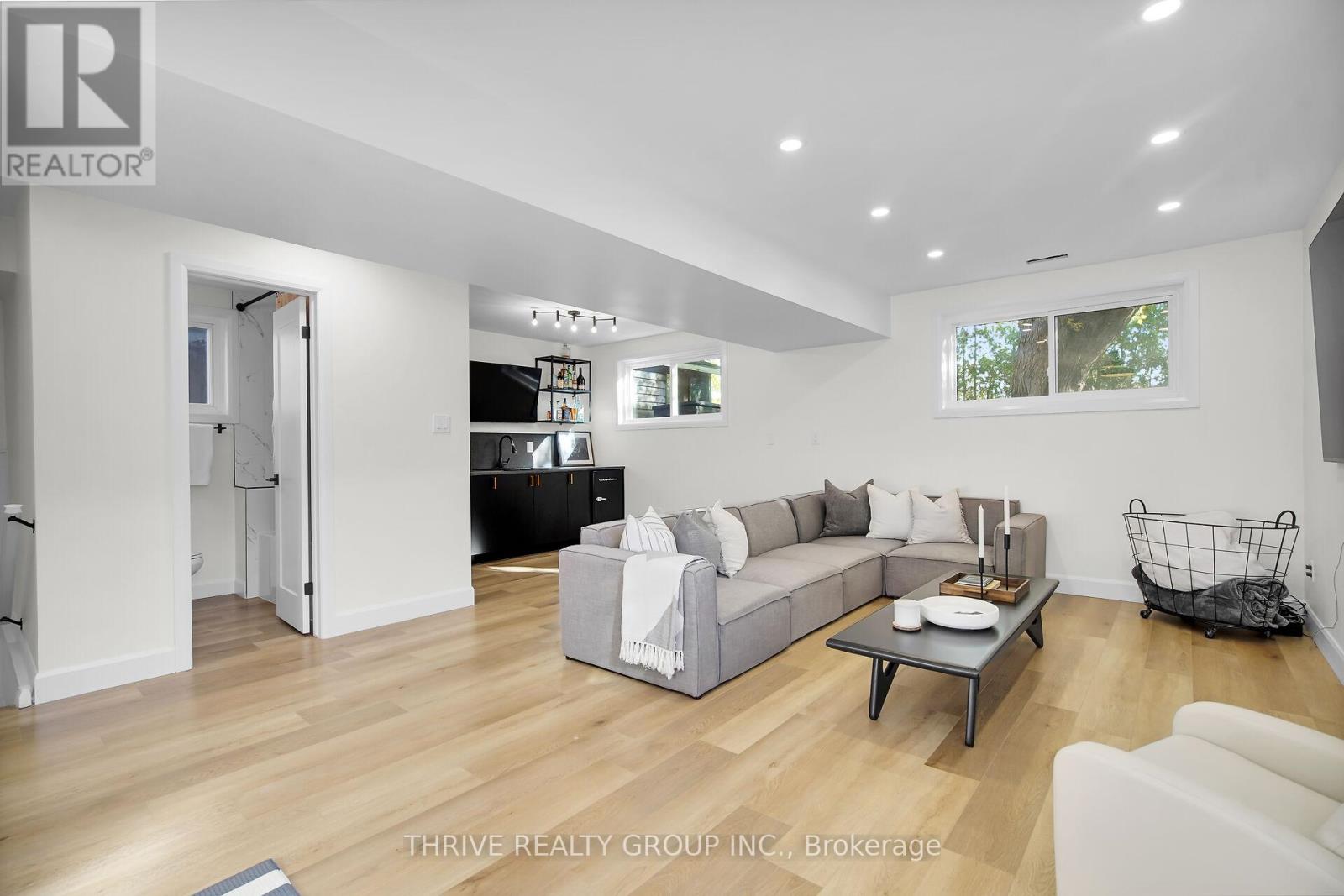 122 St Lawrence Boulevard, London South (South O), Ontario  N6J 2X1 - Photo 27 - X12487435