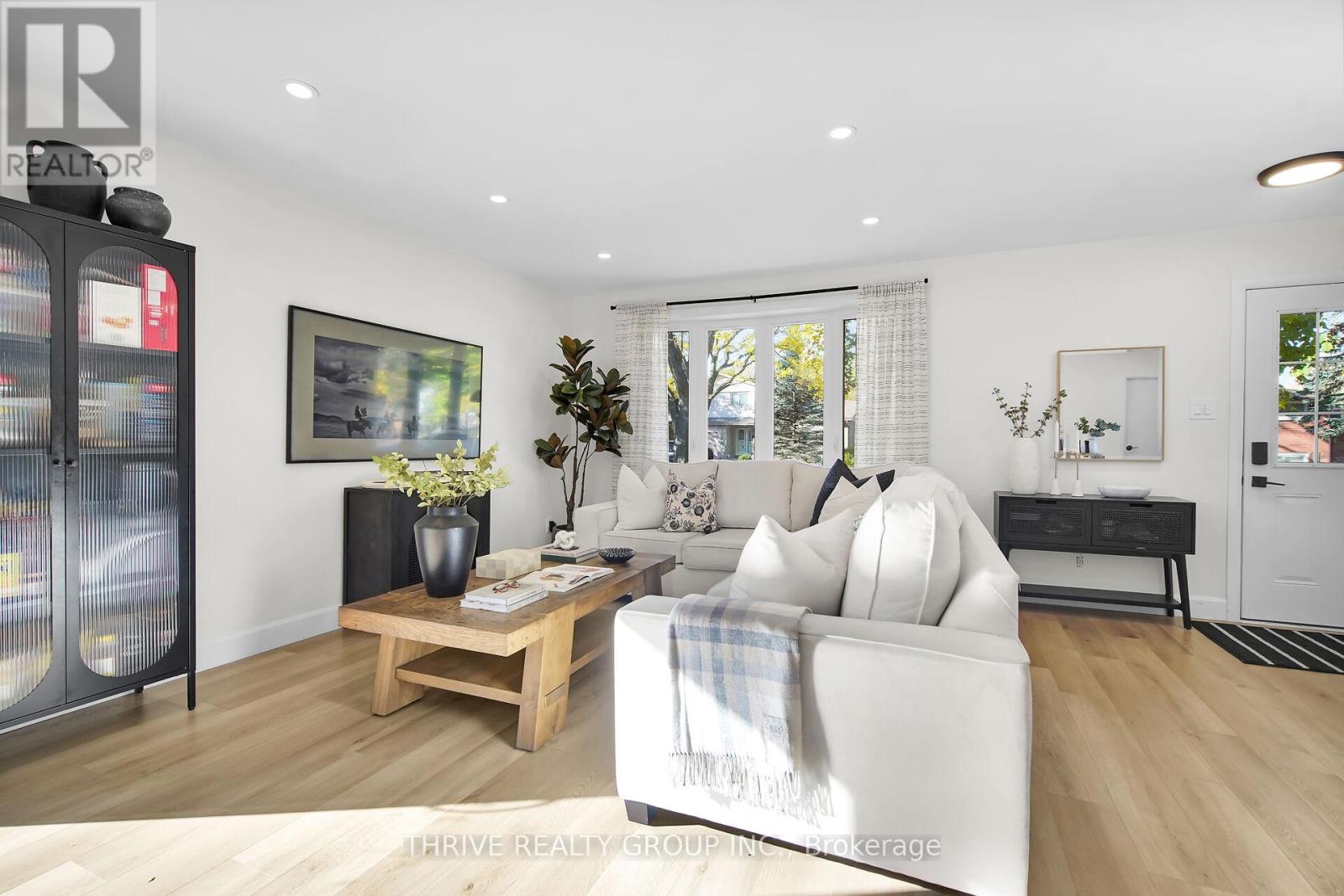 122 St Lawrence Boulevard, London South (South O), Ontario  N6J 2X1 - Photo 9 - X12487435