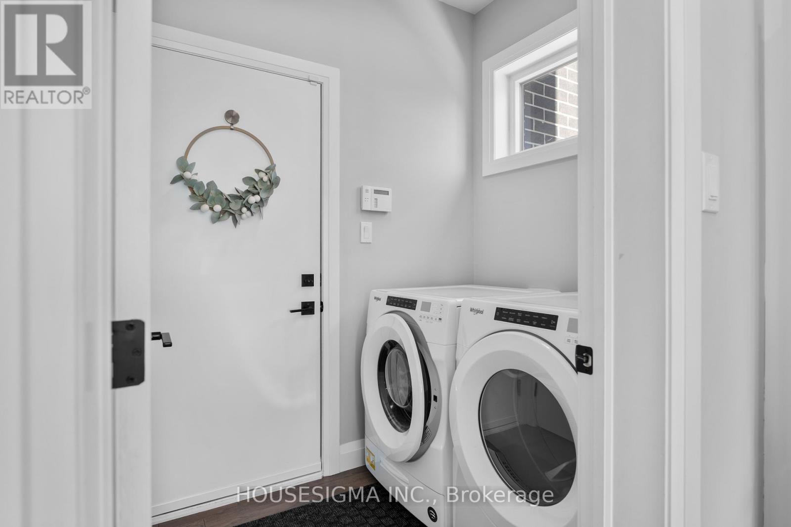 229 Crestview Drive, Middlesex Centre (Kilworth), Ontario  N0L 1R0 - Photo 19 - X12487450