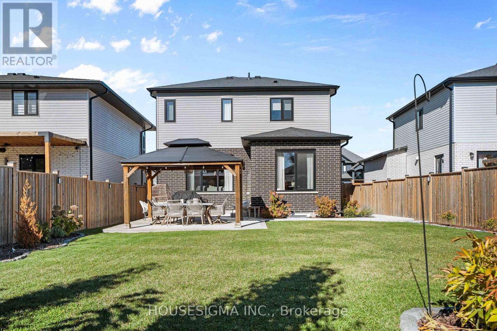 229 Crestview Drive, Middlesex Centre (Kilworth), Ontario  N0L 1R0 - Photo 38 - X12487450