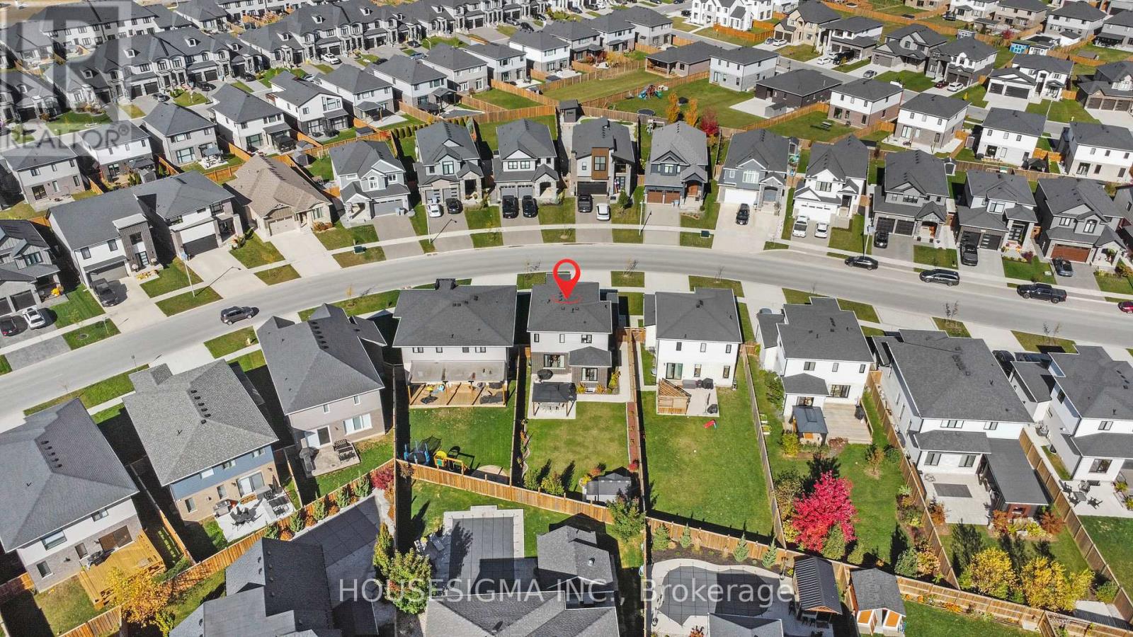 229 Crestview Drive, Middlesex Centre (Kilworth), Ontario  N0L 1R0 - Photo 6 - X12487450