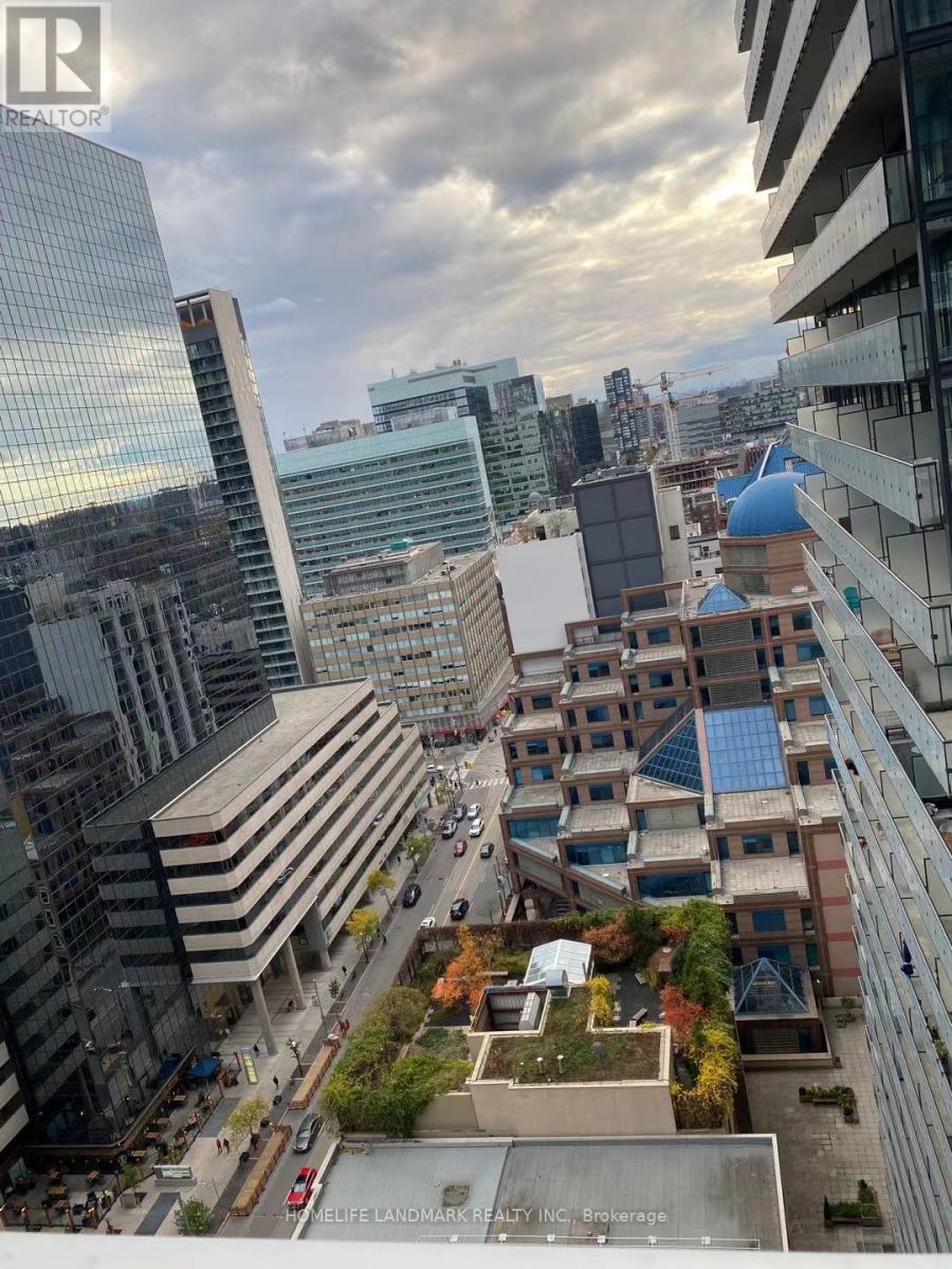 2412 - 7 Grenville Street, Toronto, Ontario  M4Y 1A1 - Photo 9 - C12487339