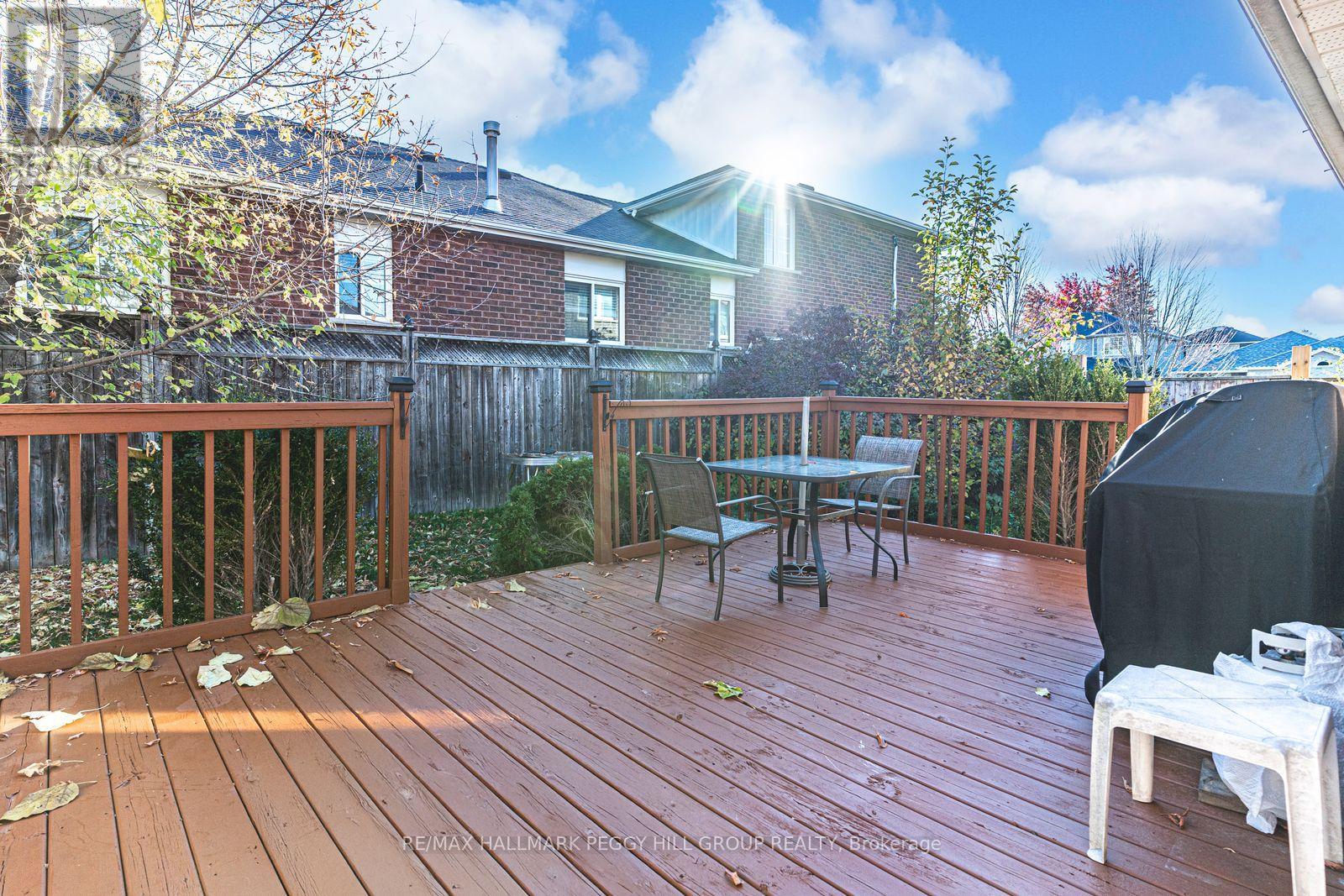 10 Stephanie Lane, Barrie, Ontario  L4N 0V2 - Photo 13 - S12474319