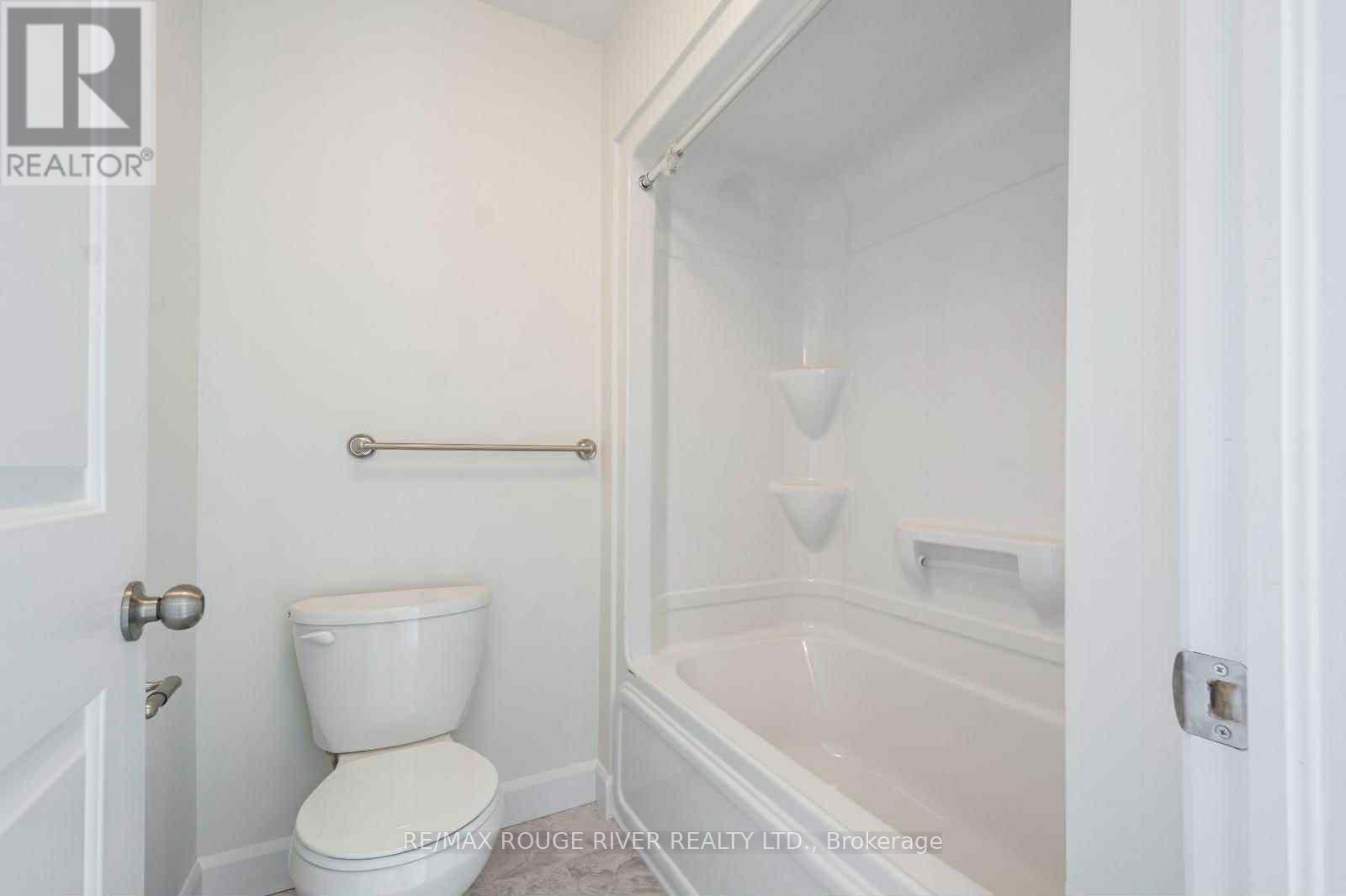 46 Erie Court, Loyalist, Ontario  K7N 0E3 - Photo 20 - X12449508