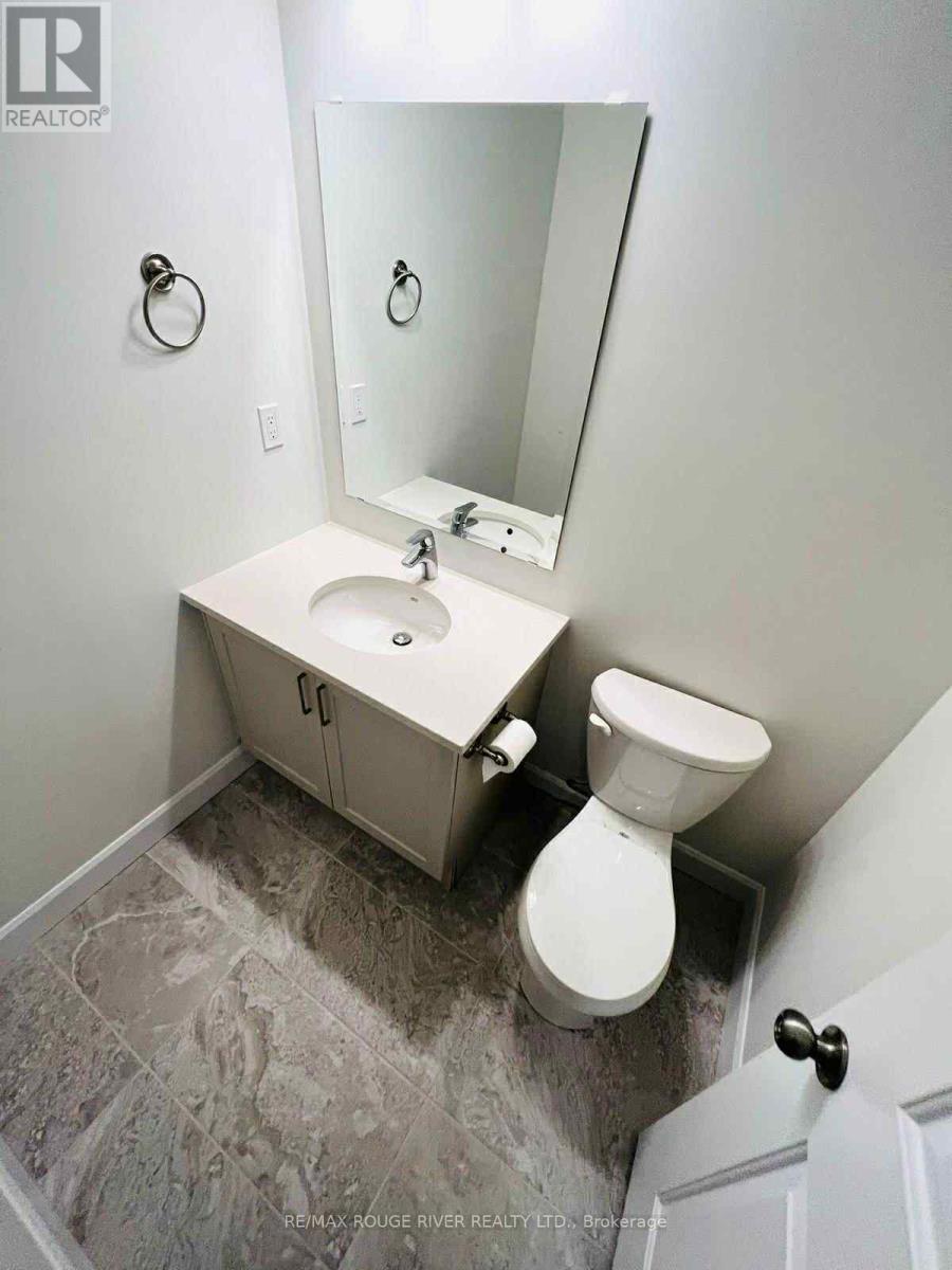 46 Erie Court, Loyalist, Ontario  K7N 0E3 - Photo 12 - X12449508