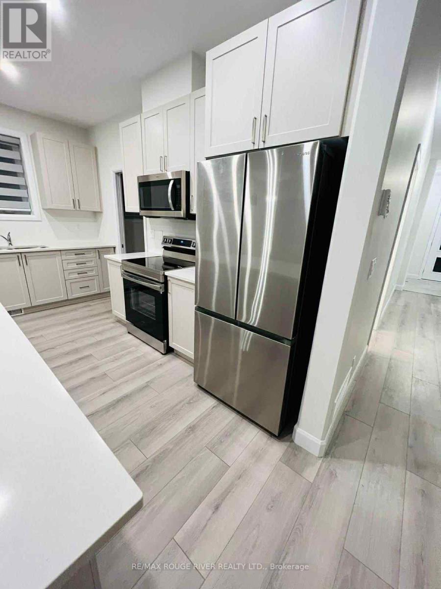 46 Erie Court, Loyalist, Ontario  K7N 0E3 - Photo 8 - X12449508