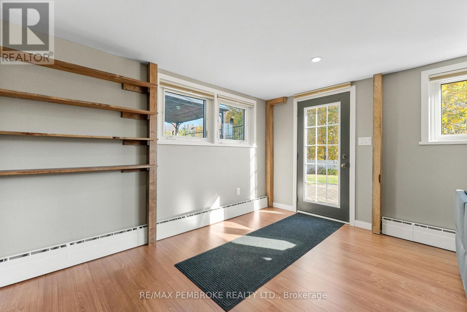 235 Broadview Drive, Pembroke, Ontario  K8A 2A5 - Photo 37 - X12487455