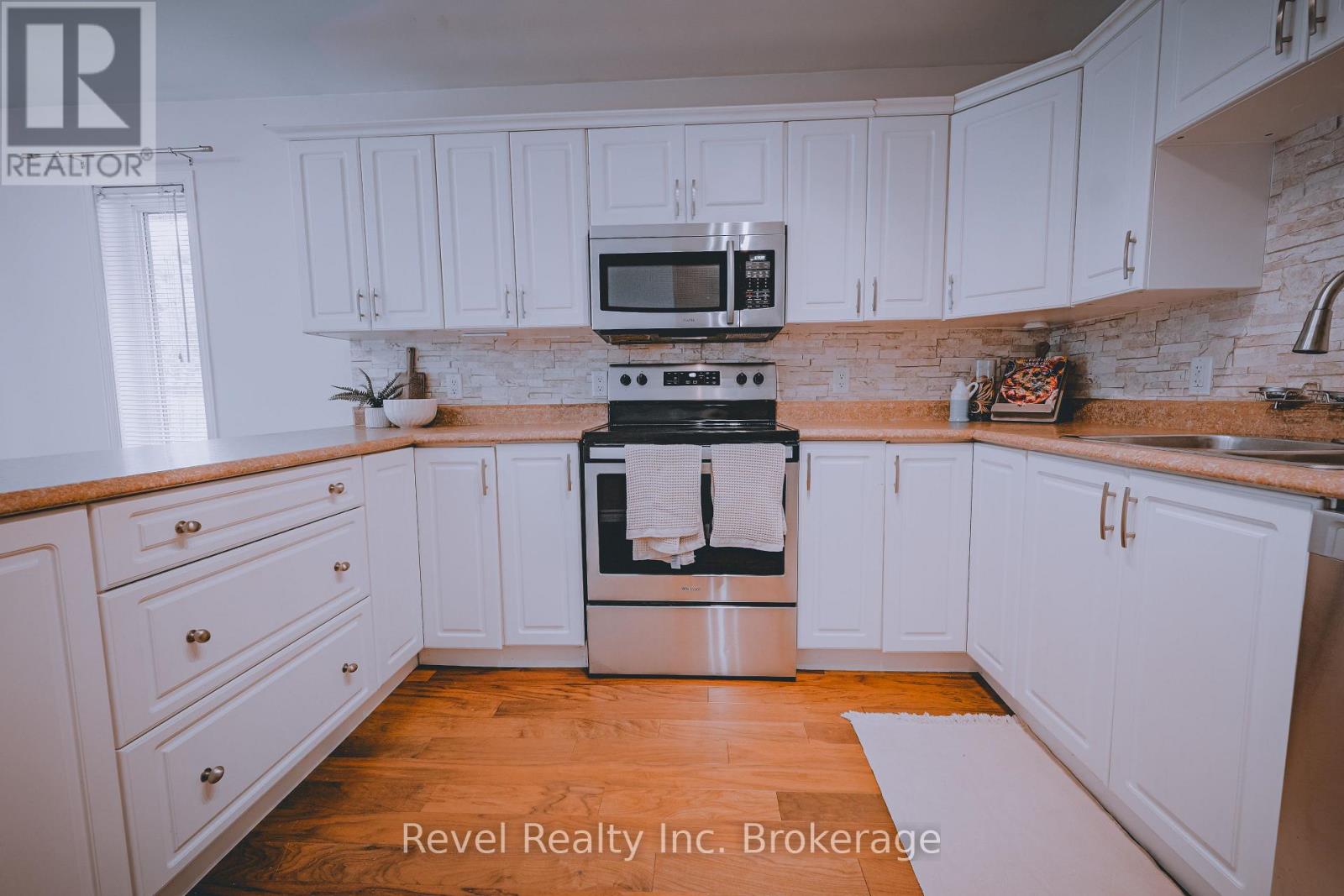 256 Thelma Avenue, North Bay, Ontario  P1A 4M8 - Photo 26 - X12487444