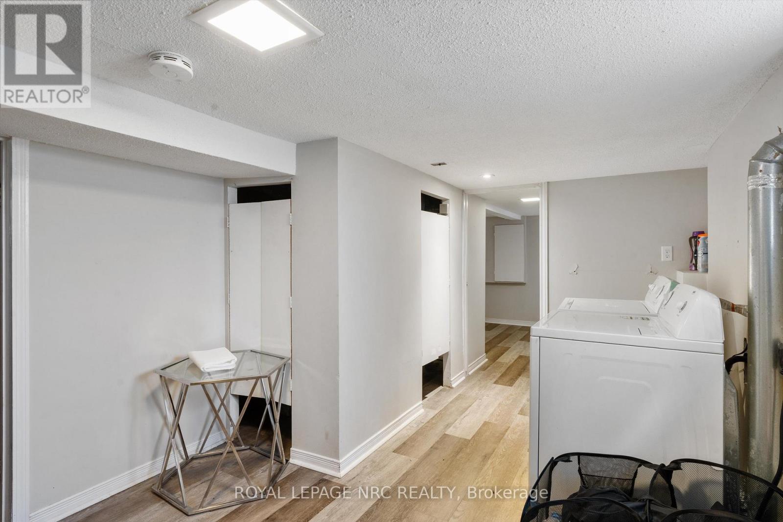 31 Rodman Street, St. Catharines (Downtown), Ontario  L2R 5C9 - Photo 17 - X12487448