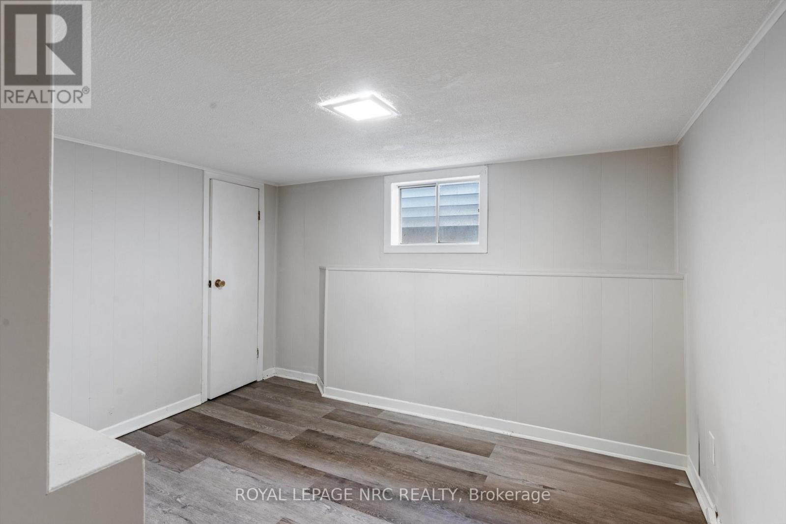 31 Rodman Street, St. Catharines (Downtown), Ontario  L2R 5C9 - Photo 20 - X12487448