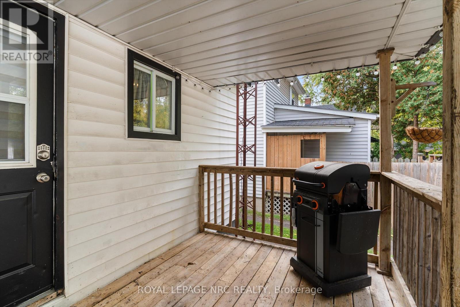 31 Rodman Street, St. Catharines (Downtown), Ontario  L2R 5C9 - Photo 22 - X12487448