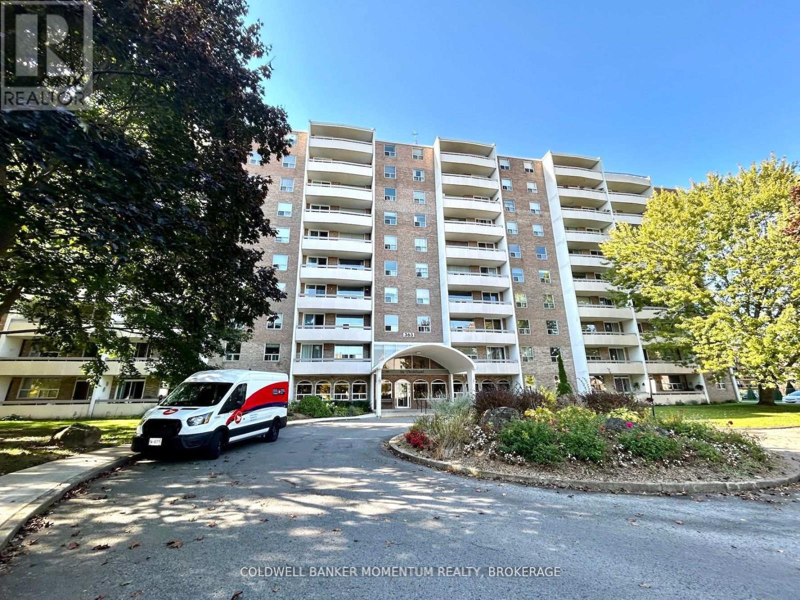 1002 - 365 Geneva Street, St. Catharines, Ontario  L2N 5S7 - Photo 1 - X12487452