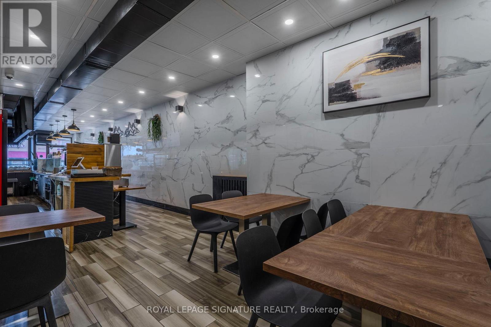 1106 Bloor Street W, Toronto, Ontario  M6H 1M8 - Photo 13 - W12487221