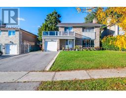 106 GRANDRAVINE DRIVE, Toronto, Ontario