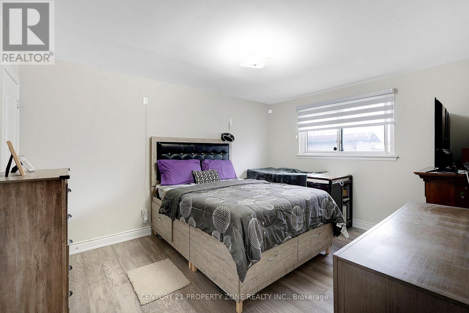 51 Glebe Crescent, Brampton, Ontario  L6S 1E9 - Photo 29 - W12487304