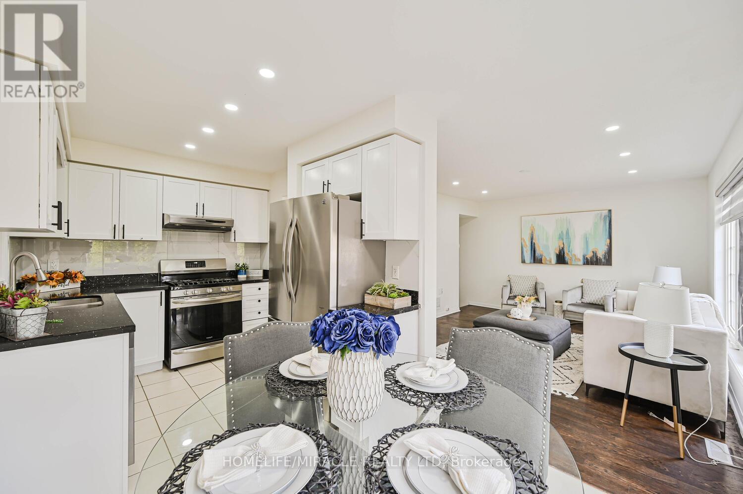 58 Sweetwood Circle, Brampton, Ontario  L7A 2X7 - Photo 18 - W12487319