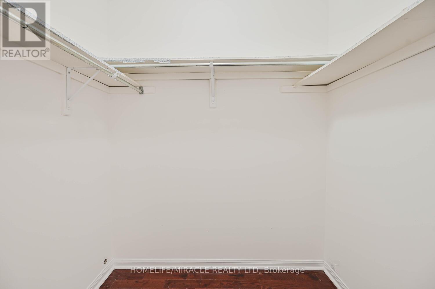 58 Sweetwood Circle, Brampton, Ontario  L7A 2X7 - Photo 33 - W12487319