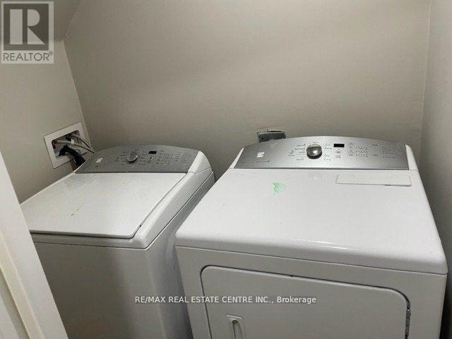 (Basement) - 48 Letty Avenue, Brampton, Ontario  L6Y 4T1 - Photo 9 - W12487341