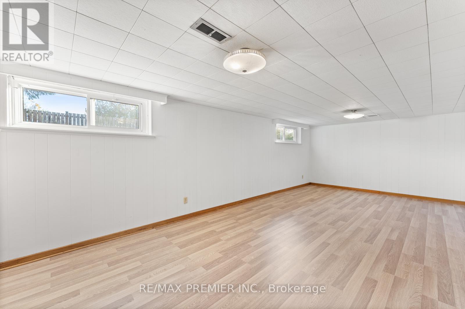 75 Monclova Road, Toronto, Ontario  M3M 1N9 - Photo 19 - W12487361