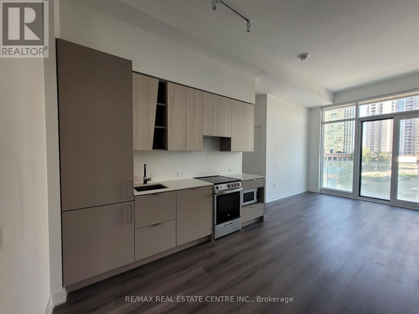 302 - 3883 Quartz Road, Mississauga, Ontario  L5B 0J8 - Photo 5 - W12487369