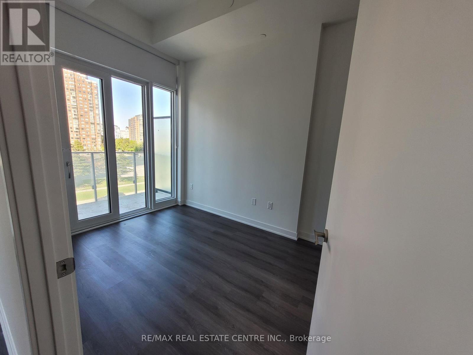 302 - 3883 Quartz Road, Mississauga, Ontario  L5B 0J8 - Photo 7 - W12487369