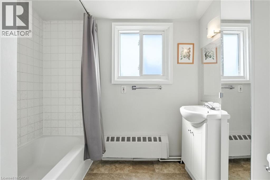 57 Highcliffe Avenue, Hamilton, Ontario  L9A 3L3 - Photo 39 - 40772878