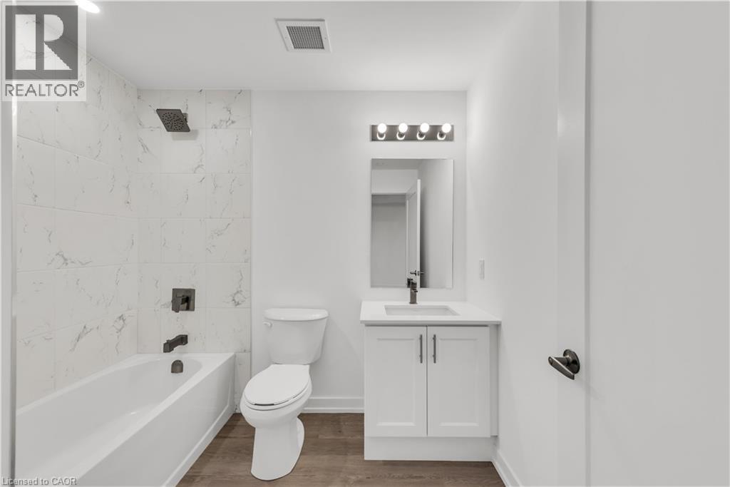 10 Mallard Trail Unit# 335, Waterdown, Ontario  L8B 2A7 - Photo 22 - 40778385