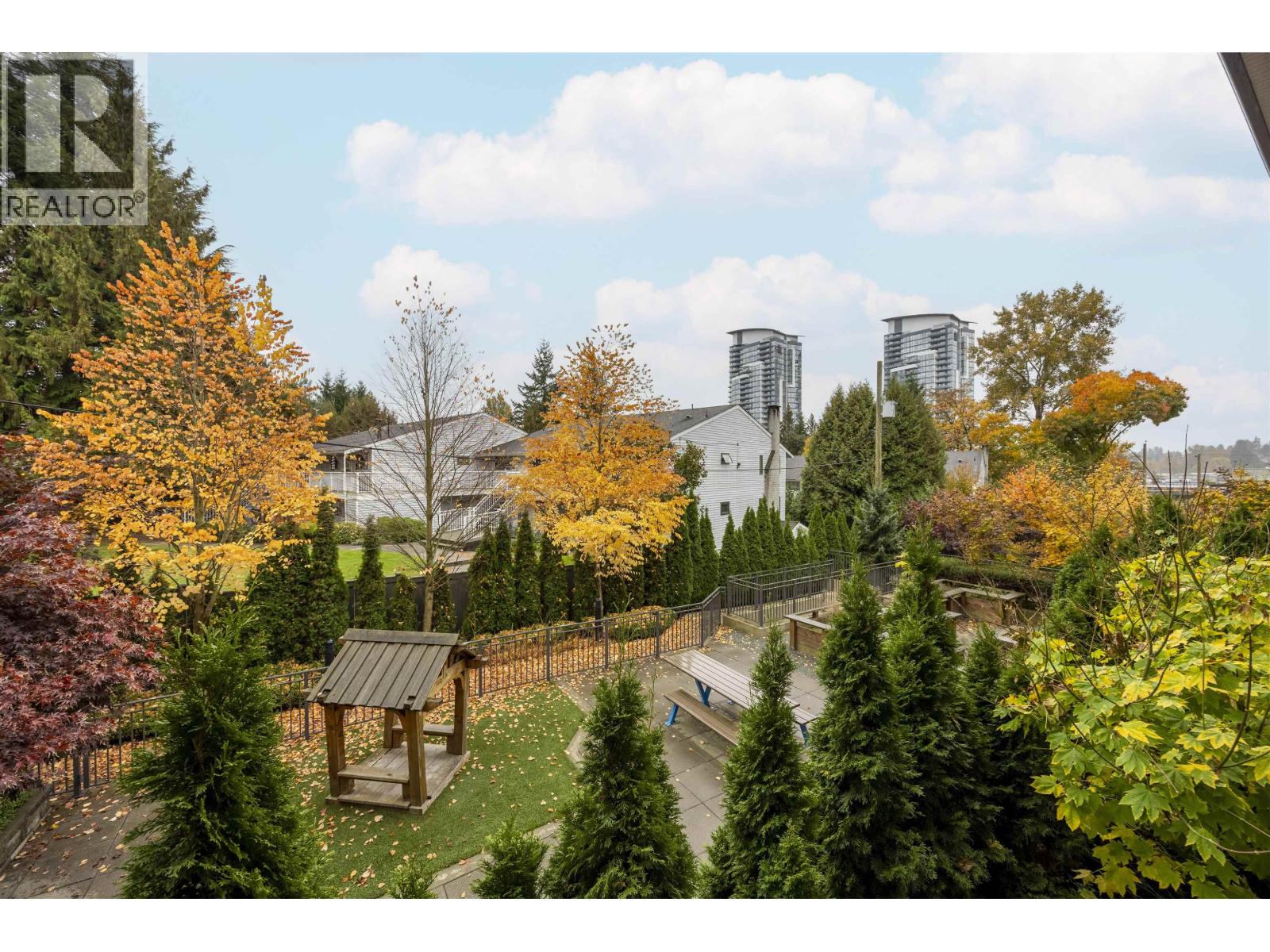 313 5460 Broadway Street, Burnaby, British Columbia  V5B 0B4 - Photo 14 - R3062766