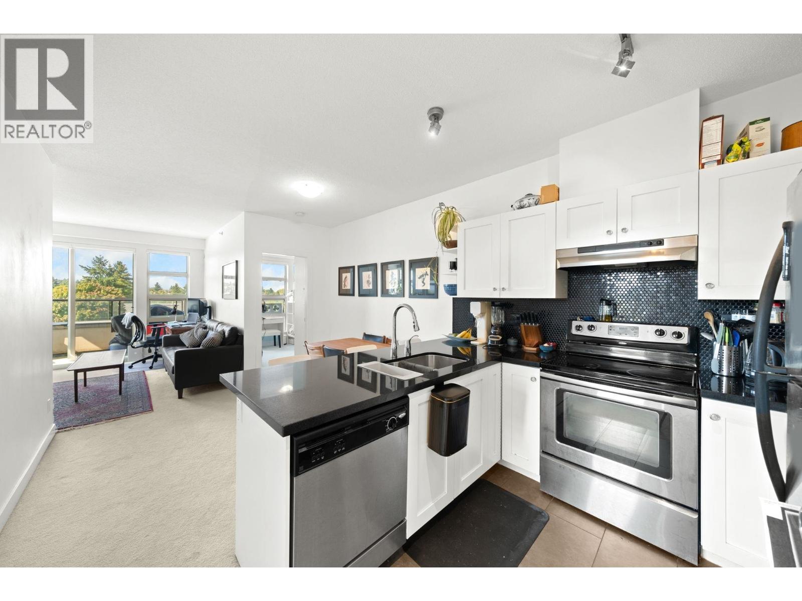 424 4550 Fraser Street, Vancouver, British Columbia  V5V 4G8 - Photo 8 - R3062870