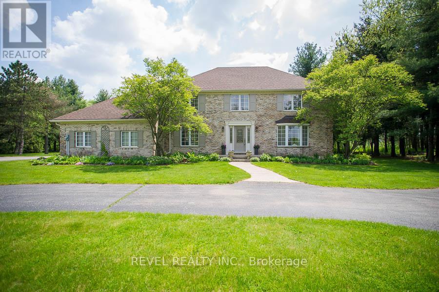92 HIGHLAND DRIVE, Brantford, Ontario