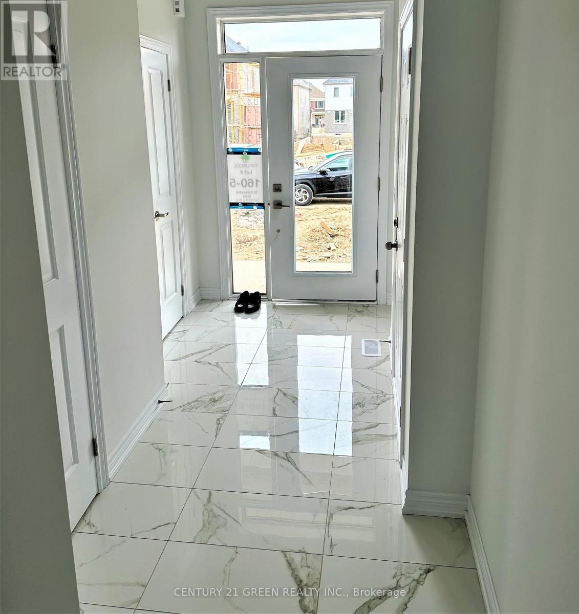 32 Edminston Drive, Centre Wellington, Ontario  N1M 0J1 - Photo 2 - X12487239