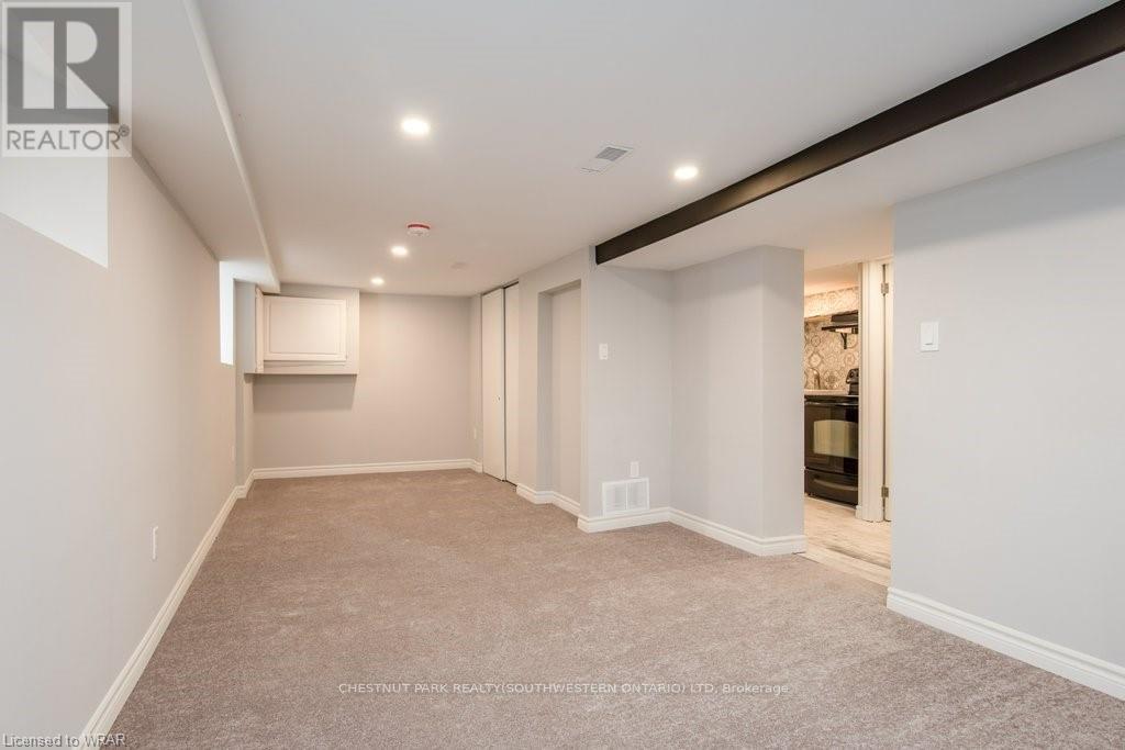 197 Palmer Avenue, Kitchener, Ontario  N2G 3P7 - Photo 33 - X12487269