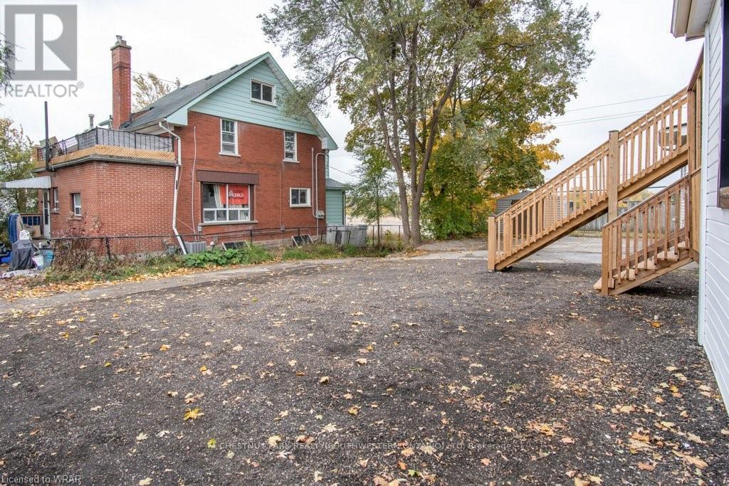 197 Palmer Avenue, Kitchener, Ontario  N2G 3P7 - Photo 41 - X12487269