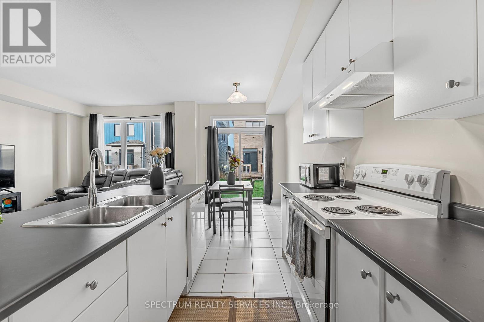 125 Keelson Street E, Welland, Ontario  L3B 0M4 - Photo 10 - X12487342