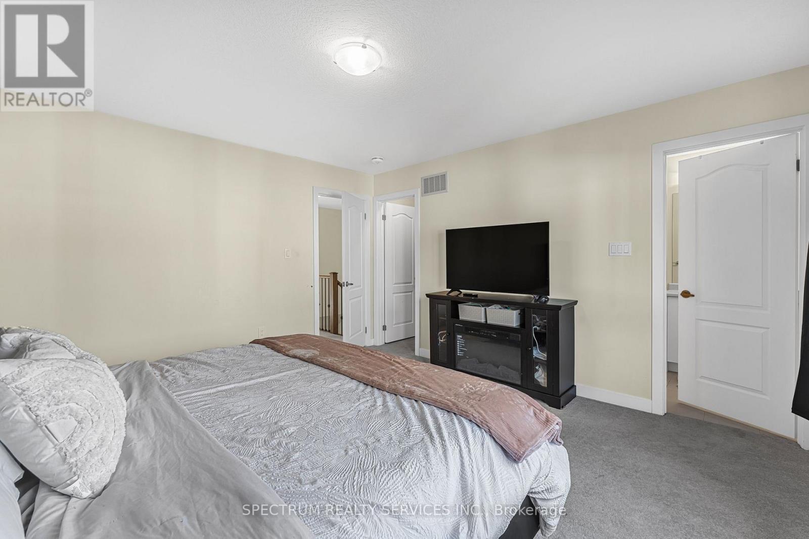 125 Keelson Street E, Welland, Ontario  L3B 0M4 - Photo 19 - X12487342