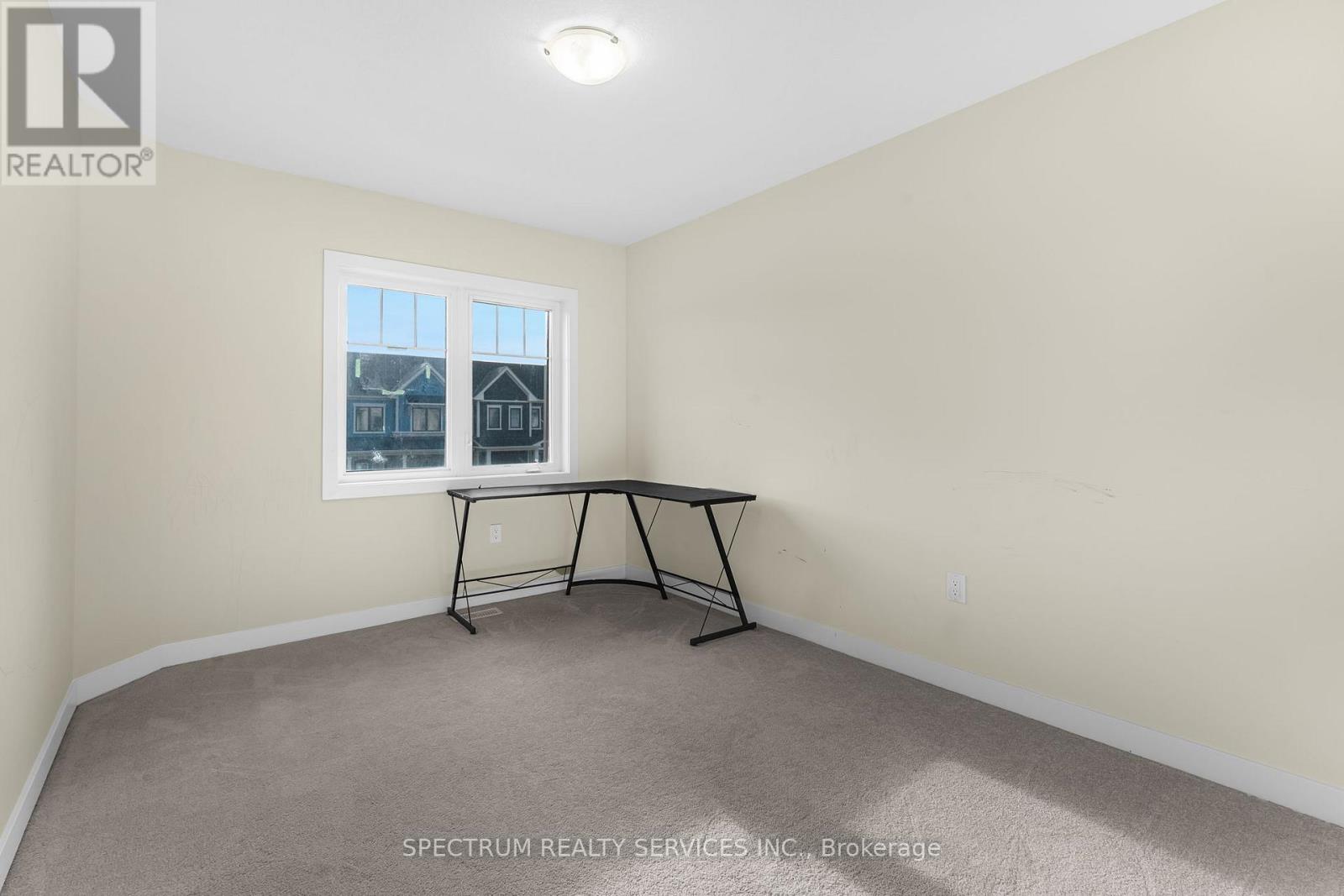 125 Keelson Street E, Welland, Ontario  L3B 0M4 - Photo 22 - X12487342