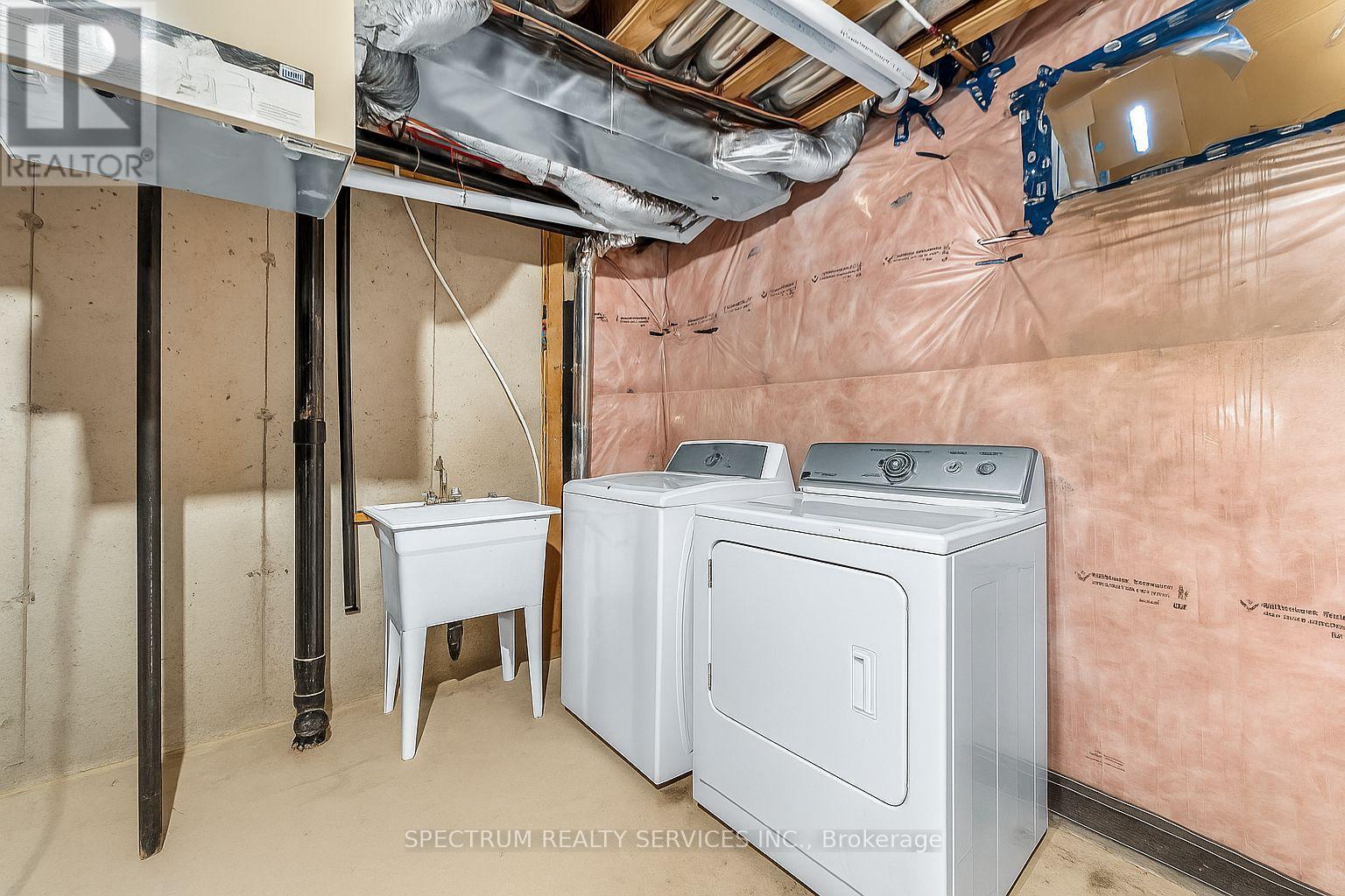 125 Keelson Street E, Welland, Ontario  L3B 0M4 - Photo 29 - X12487342